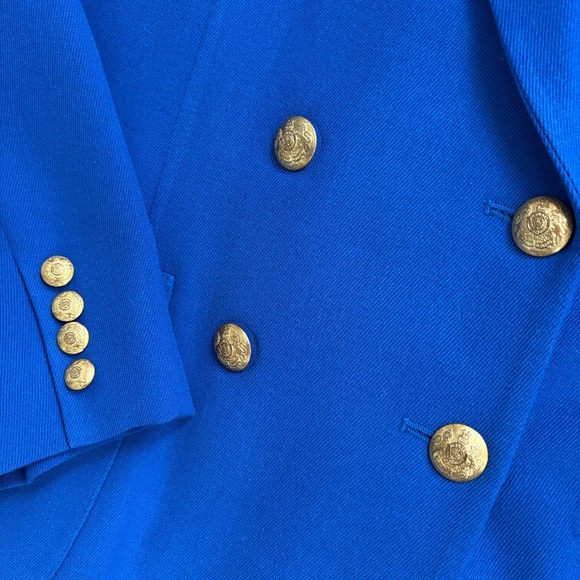 Lauren Ralph Lauren Blue Blazer with Gold Buttons - Picture 4 of 9
